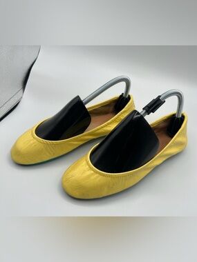 Tieks Lemon Patent Leather Ballet Flats Size 7